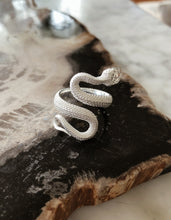 Load image into Gallery viewer, Serpent Ring