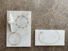 Load image into Gallery viewer, Dainty Pearl Anklet
